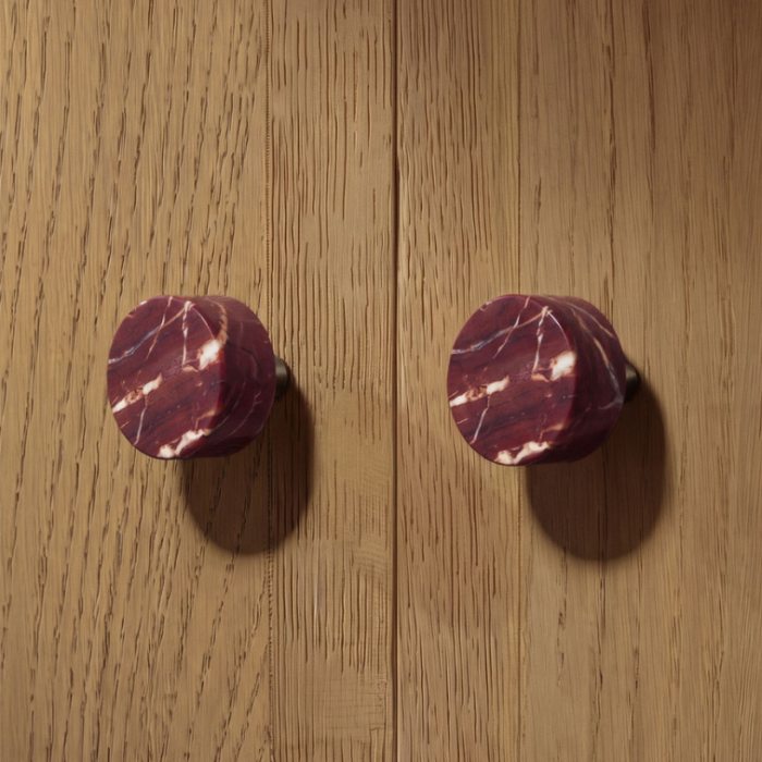 Akmeninės rankenėlės-buželiai ODRA, raudonas Cherry Gold marmuras