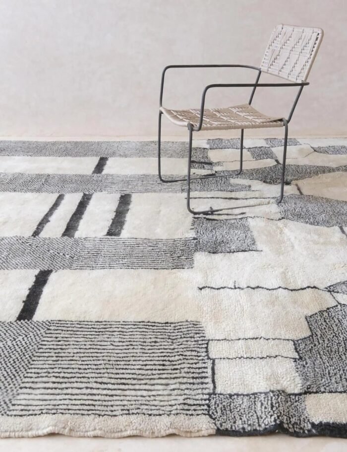 Berber rug with an elegant abstract design, pure wool