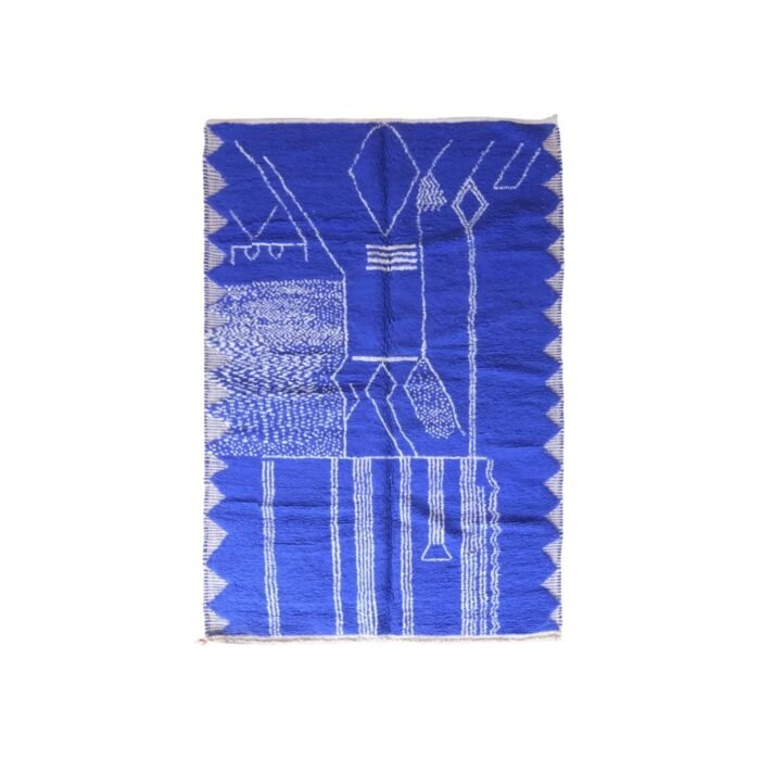 Graphic and contemporary Berber wool rug