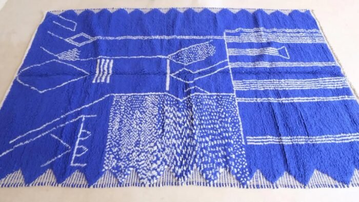 Graphic and contemporary Berber wool rug