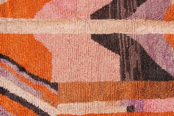 Graphic and original Berber rug, pure wool