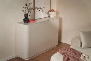 Komoda VARNA su 2 durelėmis, 140 cm