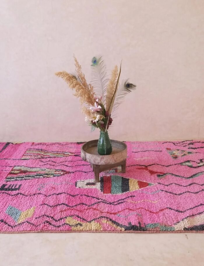 Moroccan Berber wool rug 171 x 261 cm