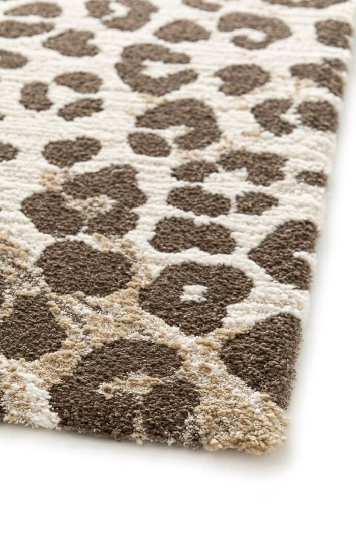Soft rug with leopard design KAROO