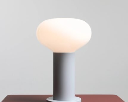 Stalinis šviestuvas FLO TABLE GREY S — 1